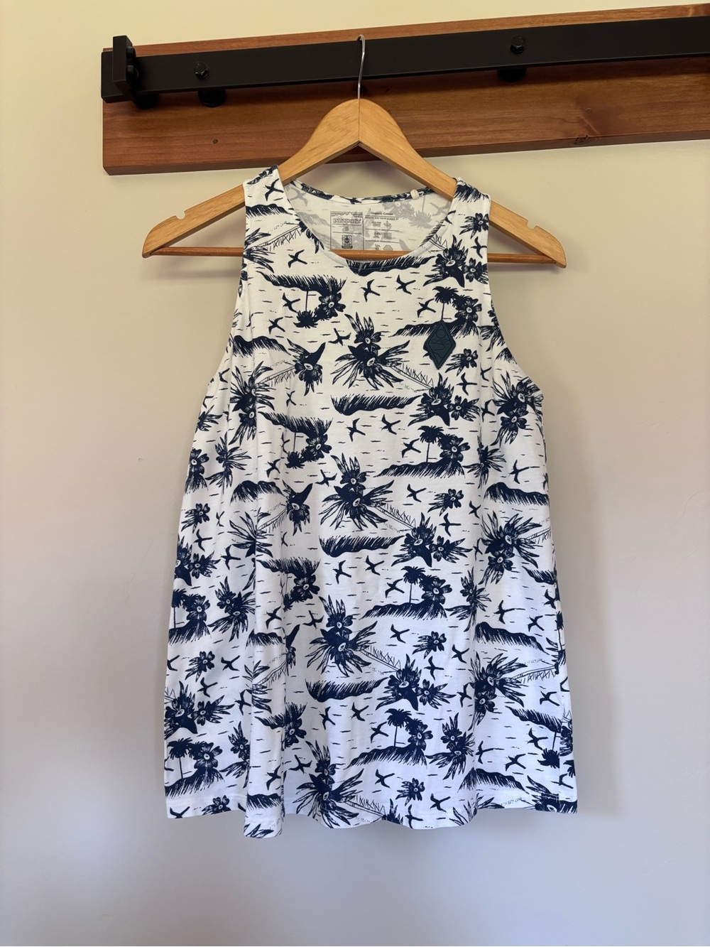 Patagonia Wanderers Crest High Neck Tank